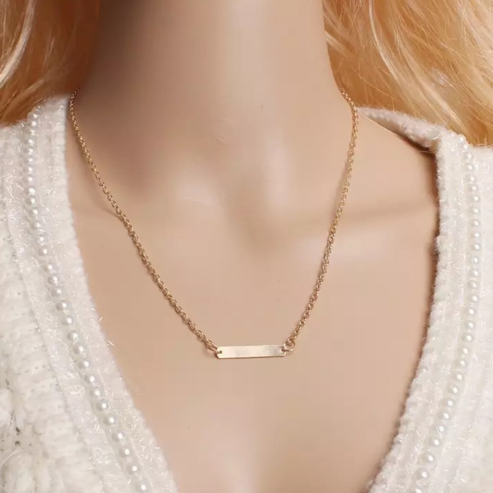 NEW Women’s Girl’s Gold Necklace